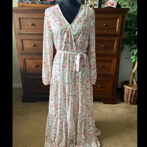Gorgeous Tiered Floral Dress by Peach Love-Nursing Friendly!